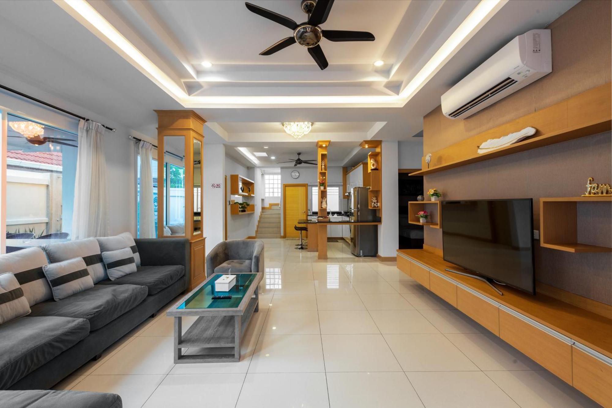 Pattaya Private Villa - Pool,Sauna,Snooker,Bbq Eksteriør bilde