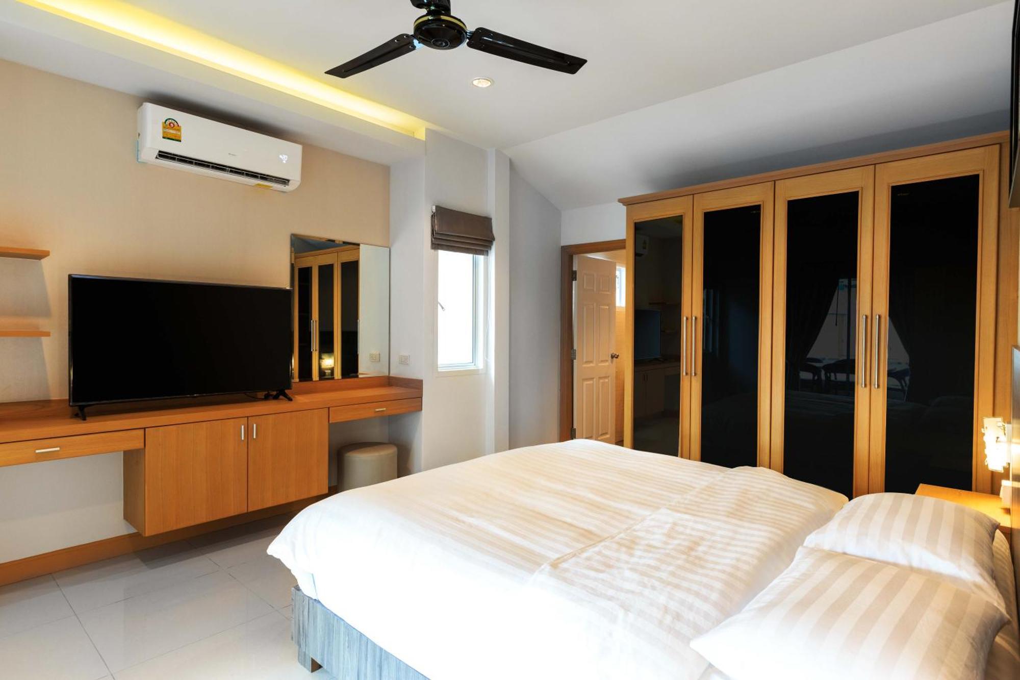 Pattaya Private Villa - Pool,Sauna,Snooker,Bbq Eksteriør bilde