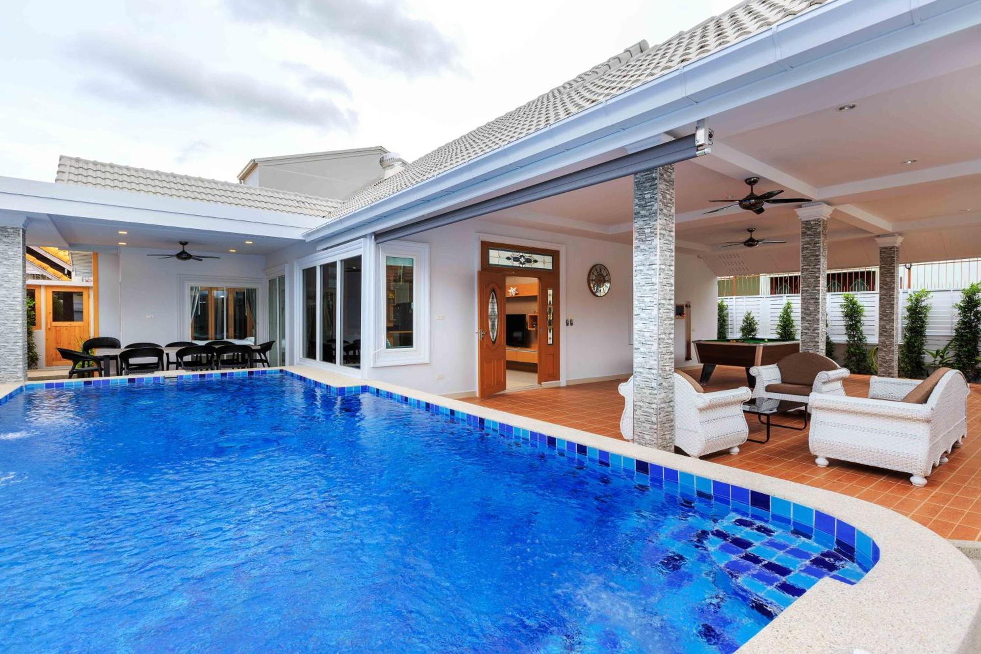 Pattaya Private Villa - Pool,Sauna,Snooker,Bbq Eksteriør bilde
