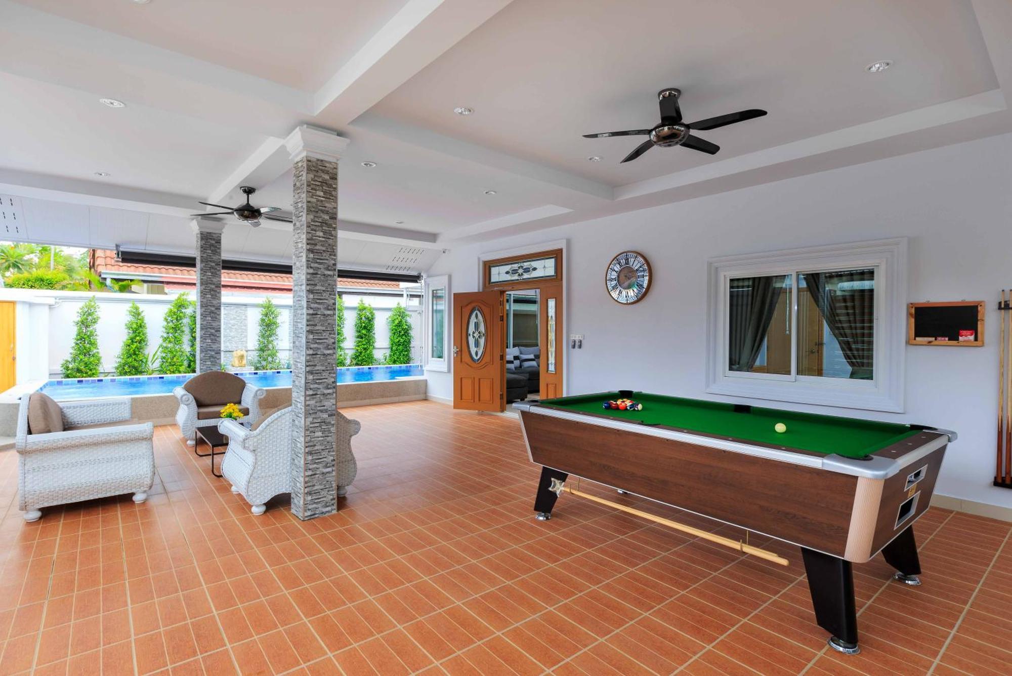 Pattaya Private Villa - Pool,Sauna,Snooker,Bbq Eksteriør bilde