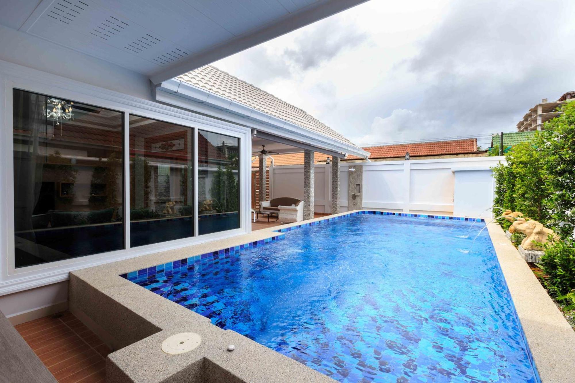 Pattaya Private Villa - Pool,Sauna,Snooker,Bbq Eksteriør bilde